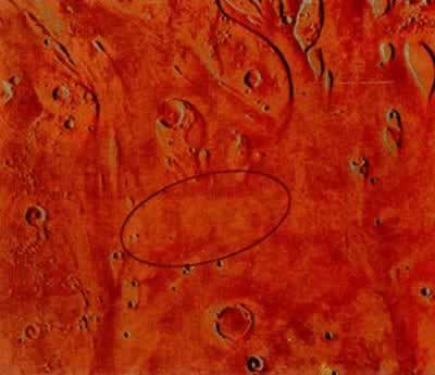 “火星探路者”宇宙飞船登陆火星