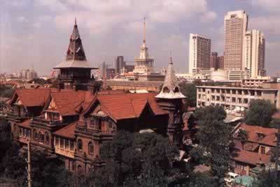 上海开始全力开发浦东(Lsjt.org)